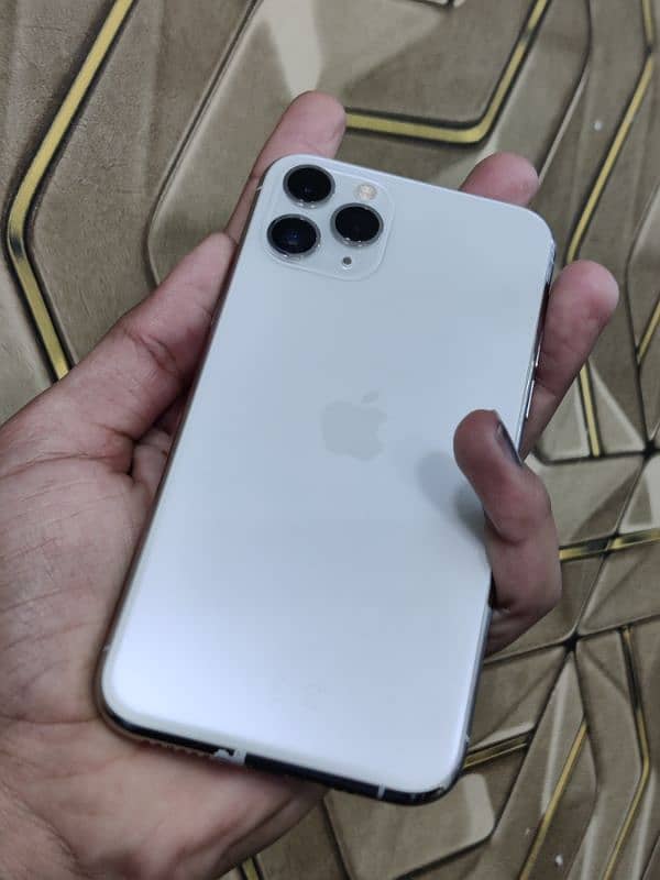 iPhone 11pro 256GB PTA #03007907903 0