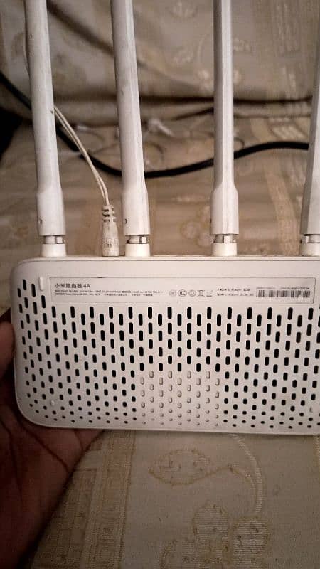 MI 4A dual band 2,4Ghz /5Ghz router high range import from dubai 9