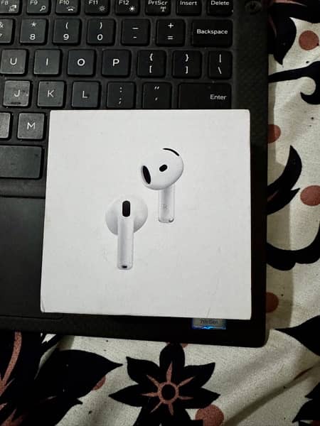 Apple AirPods 4 Active Nose Cancellation 0