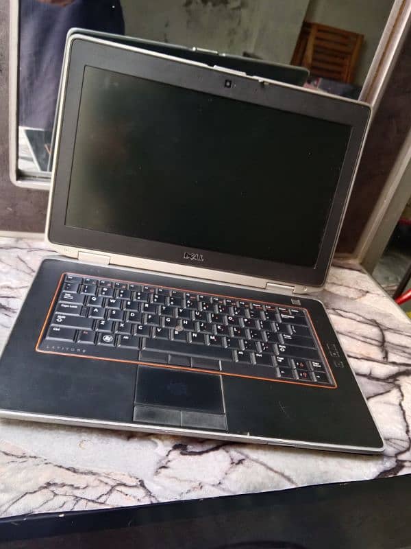 Dell latitude e6420 i5 2nd generation laptop in good condition 15