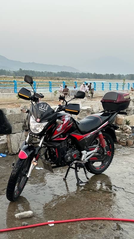 Honda CB150F 0