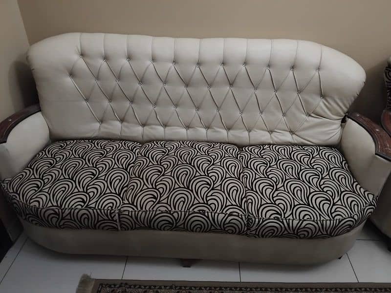 5 seater Sofa set 1