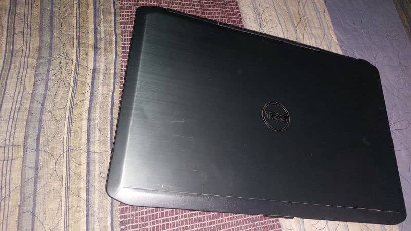 Dell latitude E5530 3