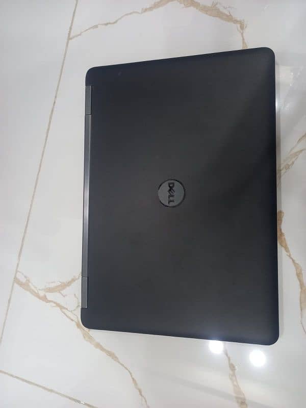 condition 10by10.  model name  Dell latitude E5440. 0