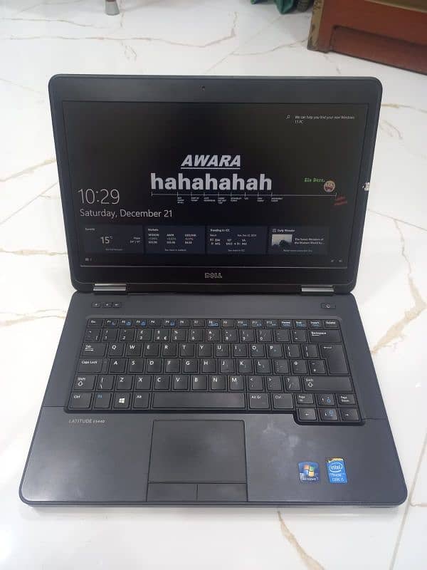 condition 10by10.  model name  Dell latitude E5440. 3