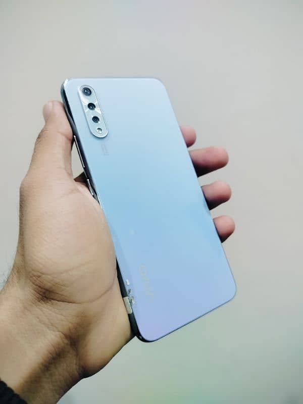 vivo S1 8/256 0