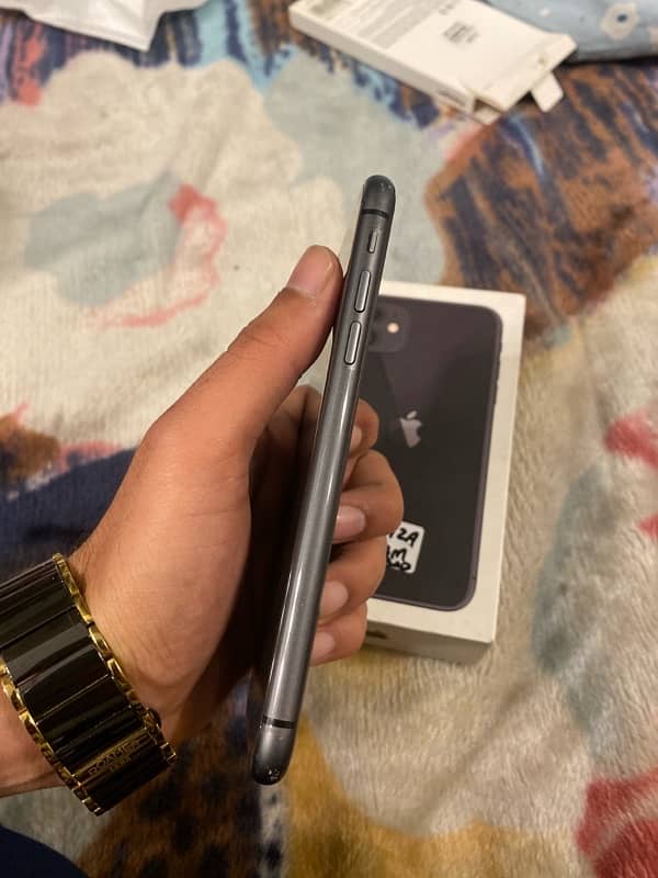 iphone 11 128gb pta physical dual 1