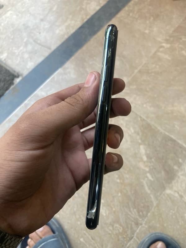 iphone 11 pro 64gb factory unlock 2