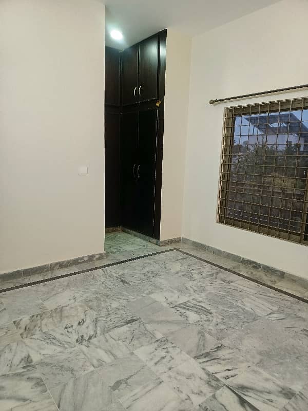 G-11 Real Pics 500 Sq. Yards beautiful upper portion marble flooring wide street 9