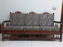 solid wood sofa set for sale in immaculate condition