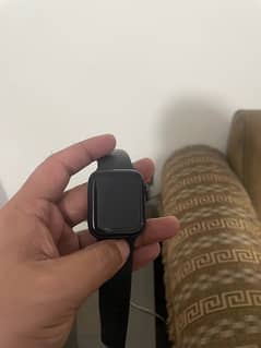 Apple Watch Series 5 44mm Aluminum