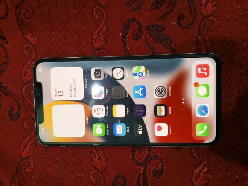 I phone 11 pro max  (256gb) 0