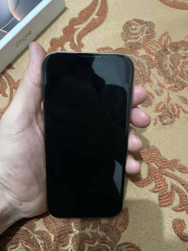 iPhone 16 pro 7