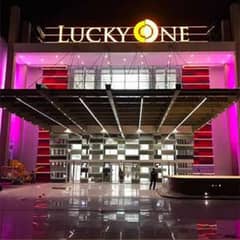 In Lucky One Mall As A Sales Girl Job