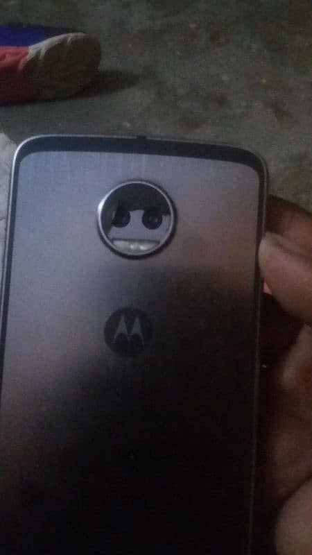 Moto z2 4gb 64gb non pta 1