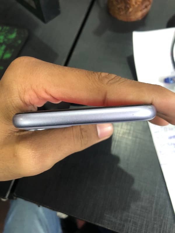 iphone 11 64 gb non pta 3