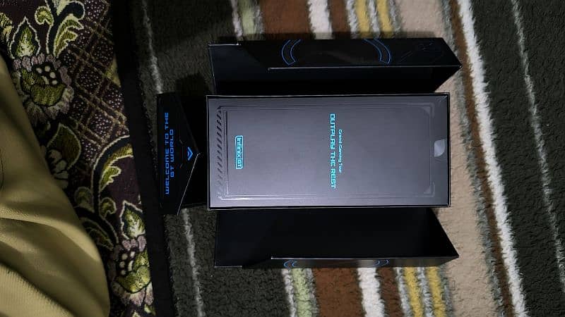 Infinix gt 20 pro. ram 12gband mamory. 256gb 2