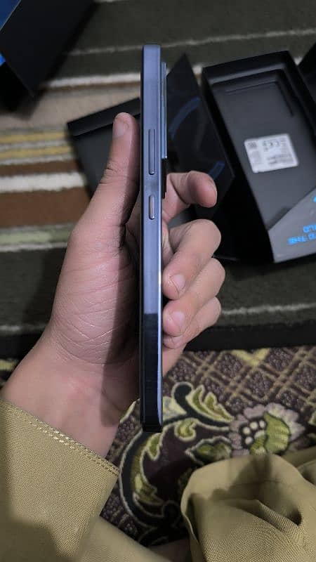 Infinix gt 20 pro. ram 12gband mamory. 256gb 7