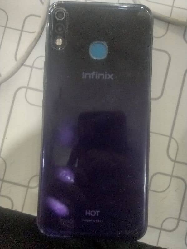 Infinix Hot 8 Lite 5