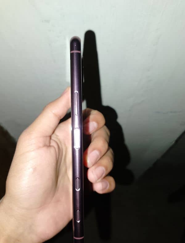 Mobile Sony Xperia 5 mark 2 (2 lines in display) 3