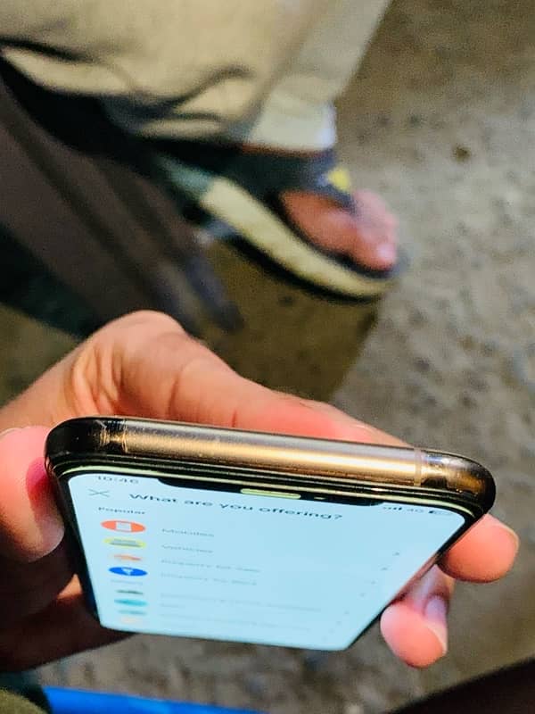 iPhone Xs 256 GB Official PTA Approved 3