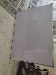 White Board with stand Brand new