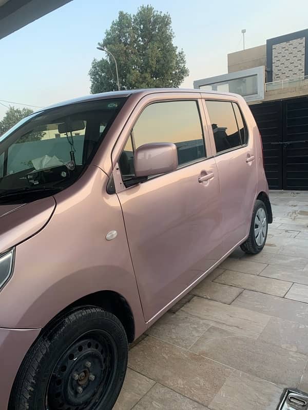 Suzuki Wagon R 2018 4