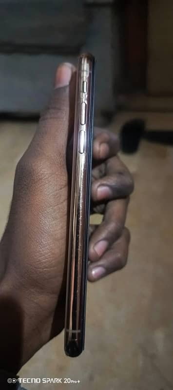 iphone xs non pta 64gb whatapp dm please 4