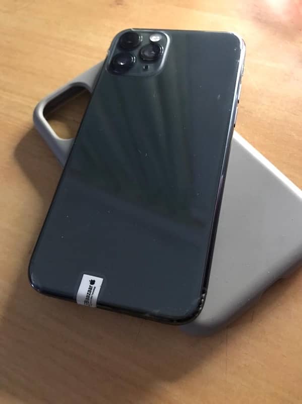 iphone 11pro 256gb non pta excellent condition 1