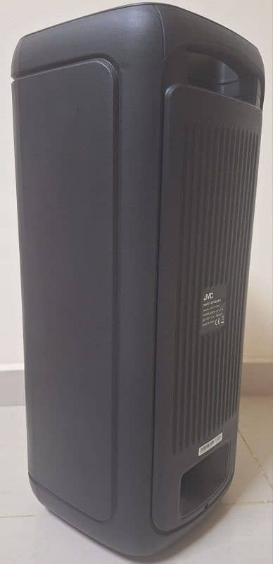 Orginal JVC speaker with warranty 4