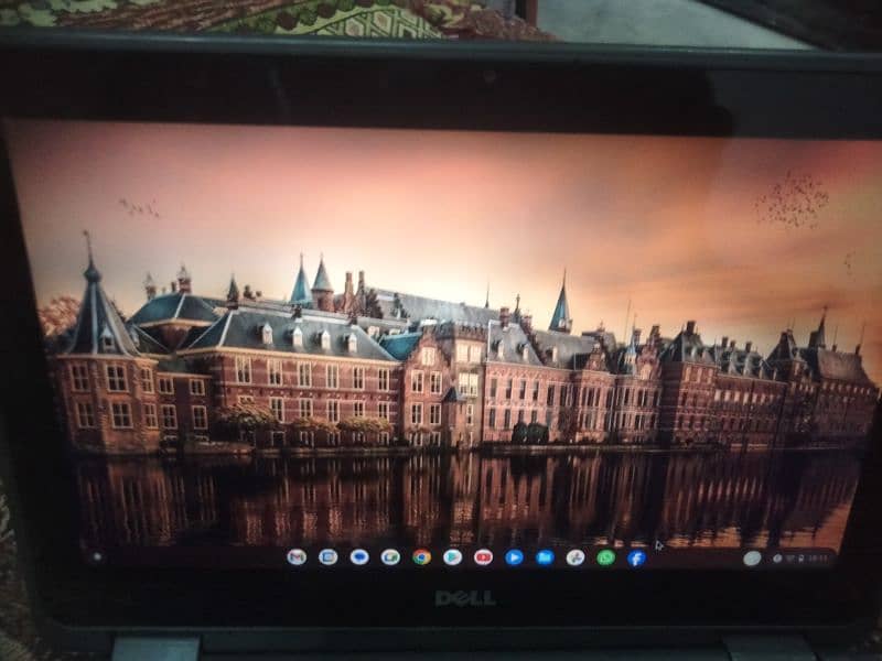 Dell 360 touch  Chromebook 3189 4/16 3