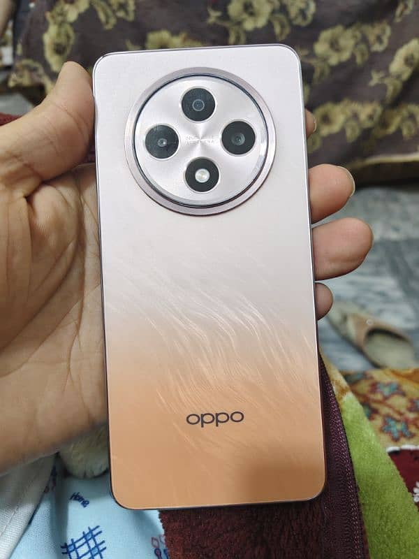 Oppo Reno 12f 0