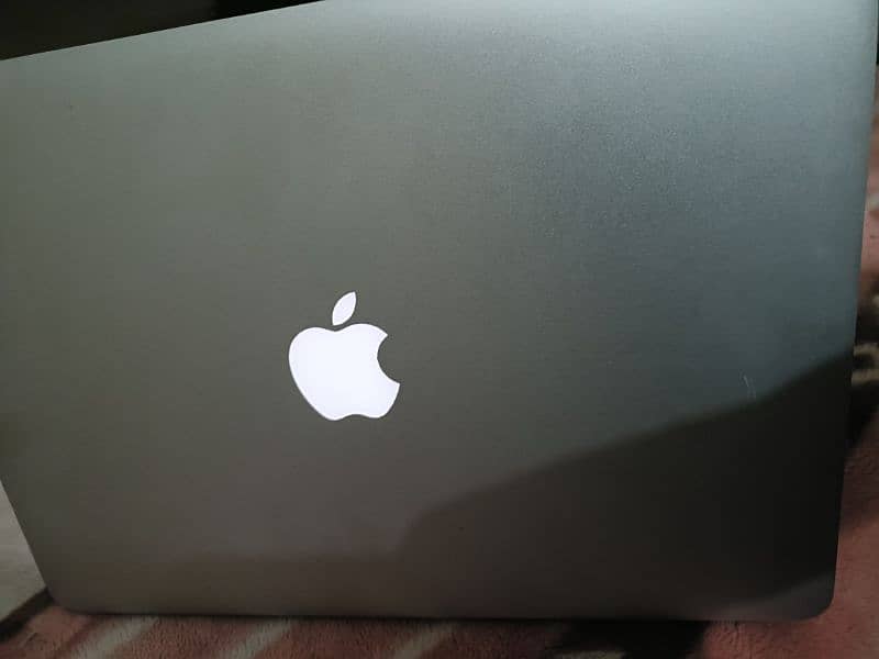 MacBook air 2015 13 inch 3