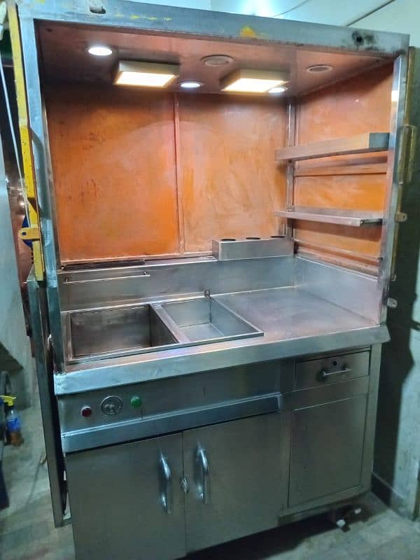 i am selling my fryer 3