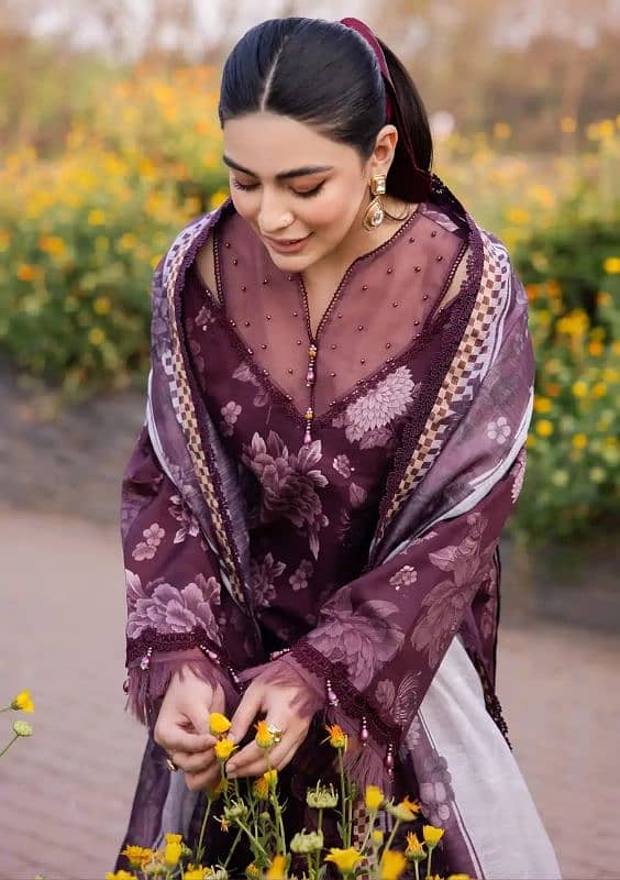 Ladies suit | 3 pcs suit | unstitch Suits | Karandi | Printed Suits 9