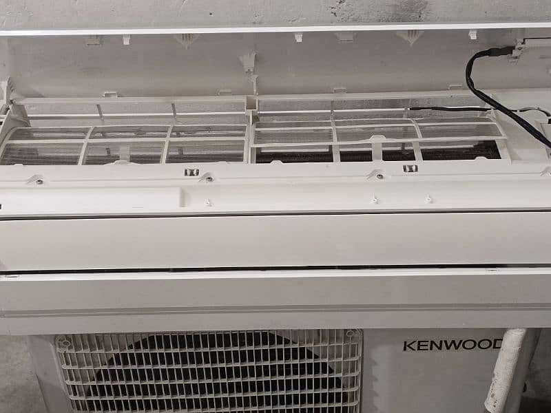 Kenwood 1.5 ton 4