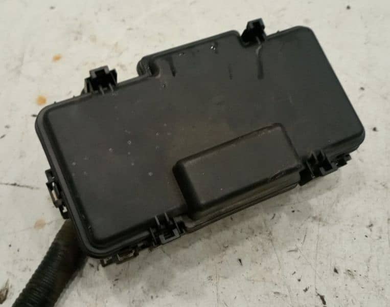 Fuse box for Honda civic 2001 to 2006 2