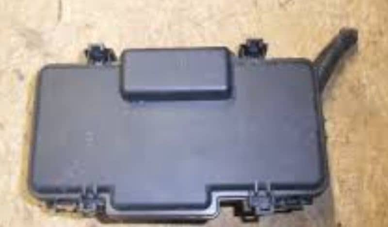 Fuse box for Honda civic 2001 to 2006 3