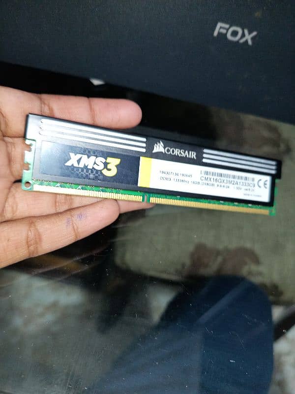 CORSAIR DDR3 8GB RAM STICK 0