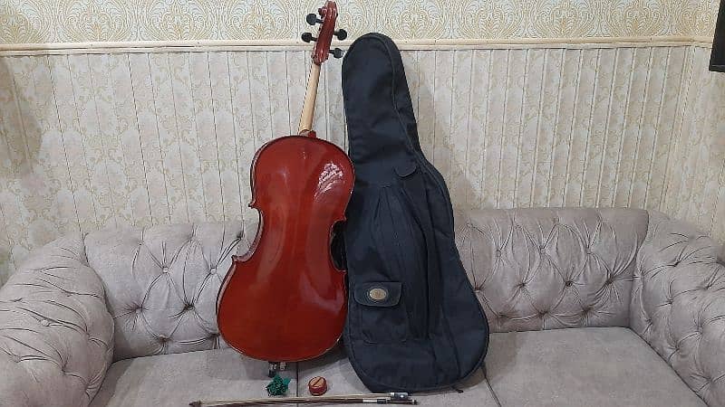 Cello Made in England 5