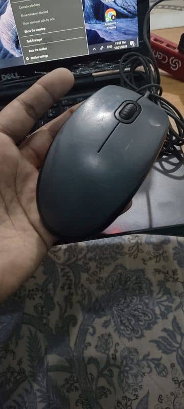 Branded used Mouse 4