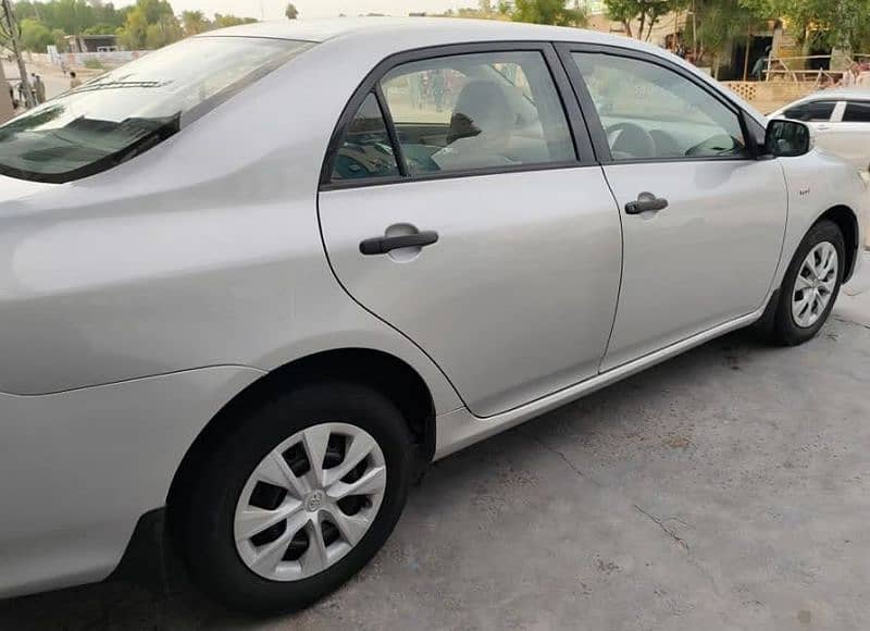 Toyota Corolla GLI 2010 full original spare unused smell like a new 9