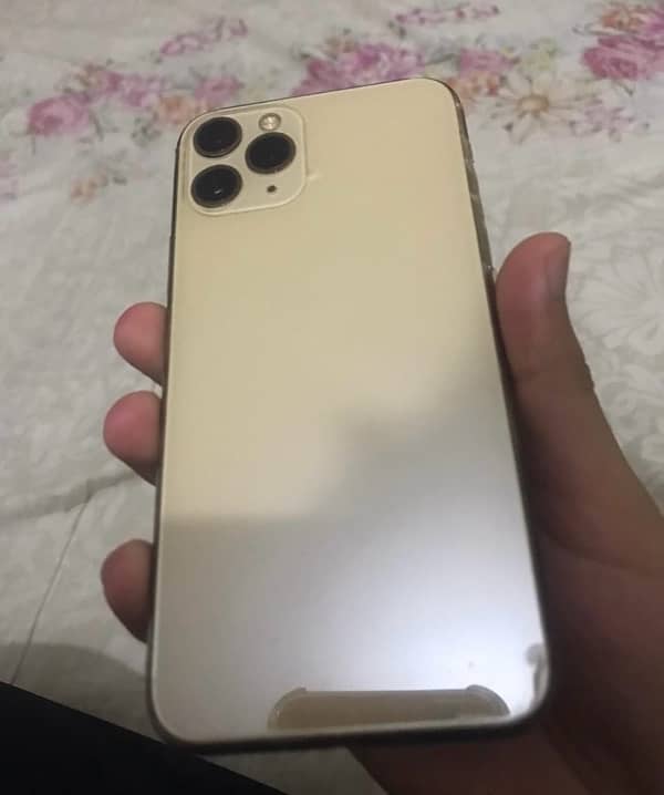 Iphone 11 Pro NON PTA 64GB GOLD 0