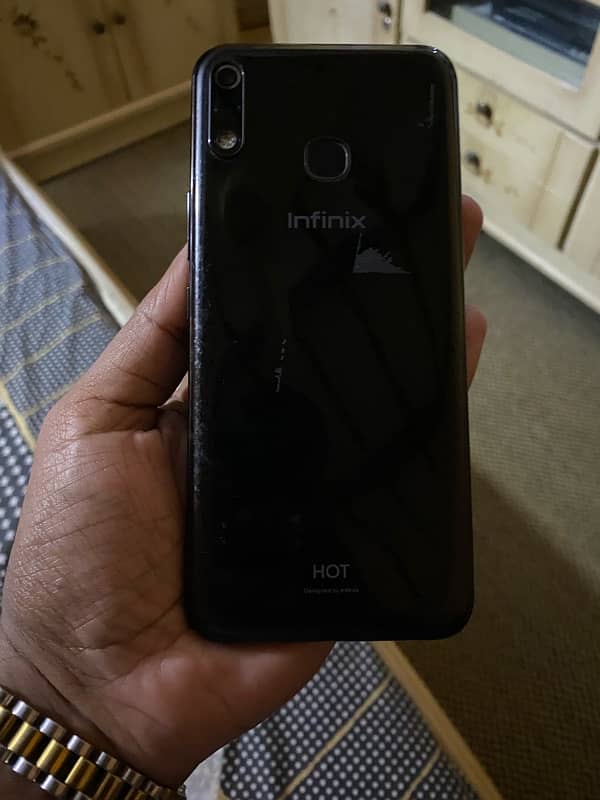 infinix hot 8 lite 4