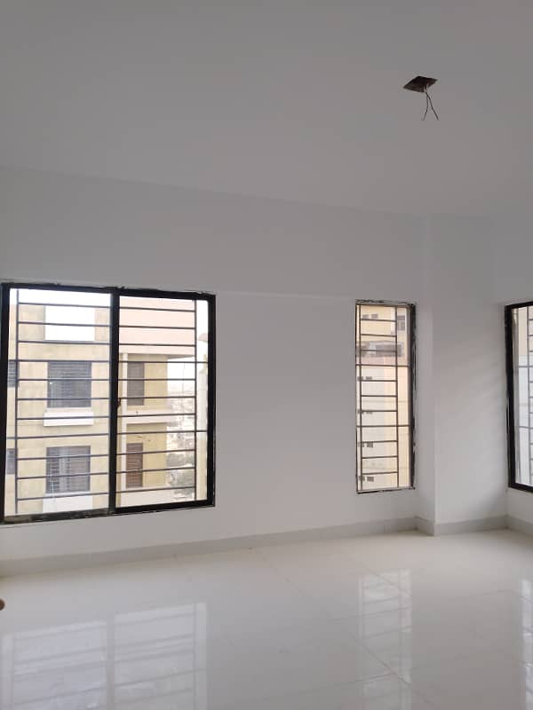 Alpine plaza 3 bed dd flat for sale 5