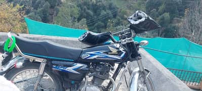 Black Honda 125 2014-2015 Model