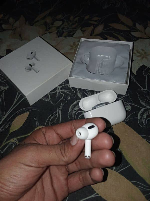 tws earbuds 15