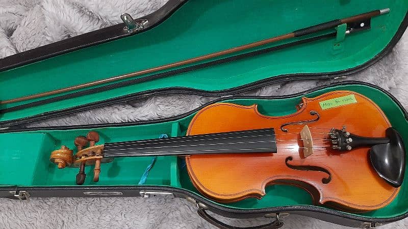 Lark Violin with orignal hardcase 11