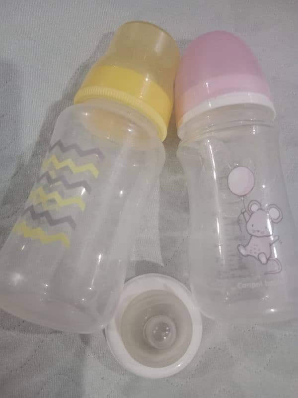 Imported Branded Feeding Bottle with extra nipples 5