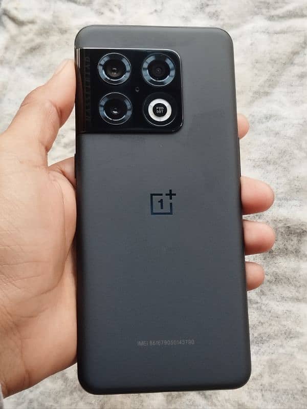 OnePlus 10 Pro 12